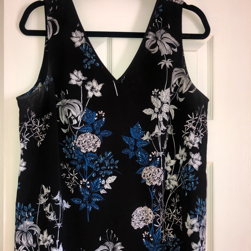 TWO Banana Republic summer professional tops.